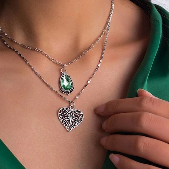 Stampd Jewelry - NEW STERLING SILVER HEART PERIDOT CHARM LAYER NECKLACE